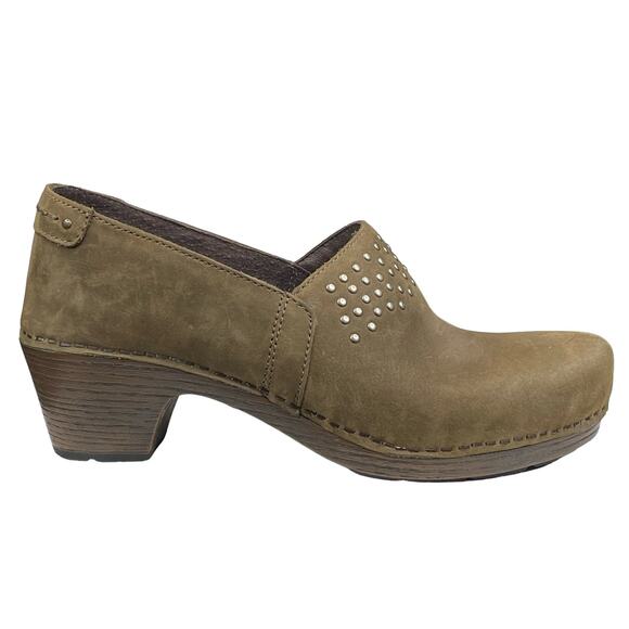Dansko Women’s Mavis Brown Nubuck Studded Slip On Clog Size 38 US 7.5/8 - Picture 1 of 10